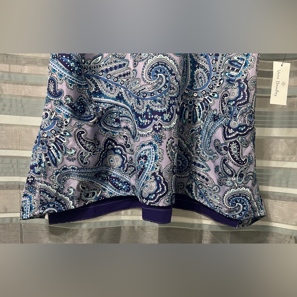 Vera Bradley Scrub Top - Picture 3 of 9